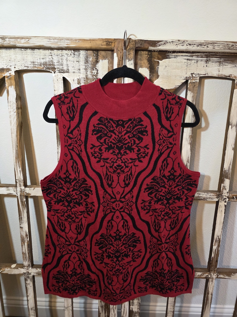 JM Collection Red Sleeveless Mock Neck Tank with Black Damask Pattern